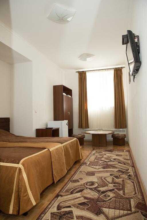 Hotel Acorn Irpin Bilik gambar