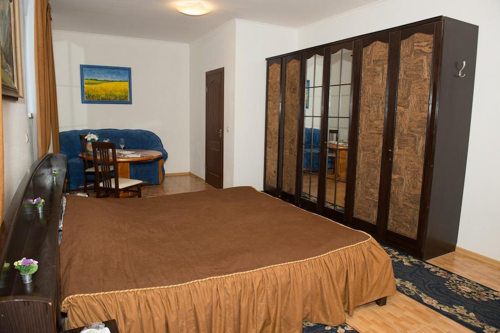 Hotel Acorn Irpin Bilik gambar
